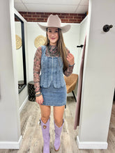 Load image into Gallery viewer, Jess Zip Up Denim Dress