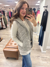 Load image into Gallery viewer, Camila Quilted Vest