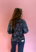 Load image into Gallery viewer, Meleah Velvet V-Neck Top