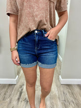 Load image into Gallery viewer, Non-Distressed High Rise Shorts