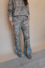 Load image into Gallery viewer, Drift Away Wide Leg Joggers