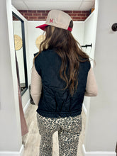 Load image into Gallery viewer, Megan Button Up Vest