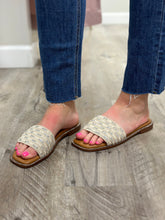Load image into Gallery viewer, Sheila Slide Sandal