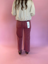 Load image into Gallery viewer, TC Mid Rise Straight Raw Hem Denim