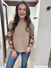 Load image into Gallery viewer, Becky Mocha Short Sleeve Sweater