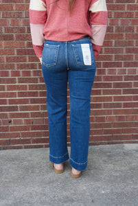 Dark Wash High Rise Straight Jeans