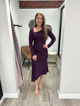 Load image into Gallery viewer, Maddi Plum Midi Dress