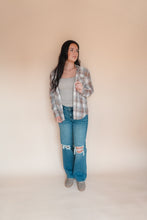 Load image into Gallery viewer, Campbell Plaid Boxy Flannel