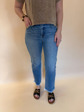 Load image into Gallery viewer, High Rise Cropped Straight Fray Hem Denim
