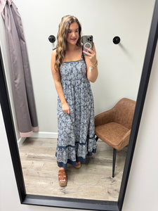 Leslie Navy Floral Dress