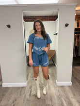 Load image into Gallery viewer, Hazel Floral Embroidered Shorts