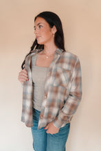 Load image into Gallery viewer, Campbell Plaid Boxy Flannel