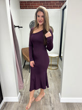 Load image into Gallery viewer, Maddi Plum Midi Dress