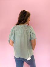 Load image into Gallery viewer, Liv Striped Short Sleeve Button Down