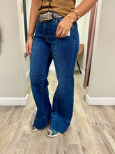 Load image into Gallery viewer, Mid Rise Dark Wash Seam Flare Denim