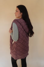 Load image into Gallery viewer, Averie Quilted Fleece Vest