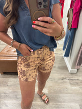 Load image into Gallery viewer, Harper Beige Western Print Shorts