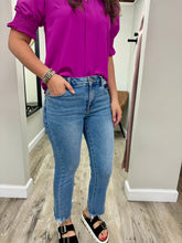 Load image into Gallery viewer, High Rise Crop Straight Slim Jeans