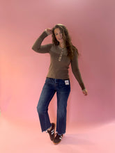 Load image into Gallery viewer, Wren Stripe Thermal Top