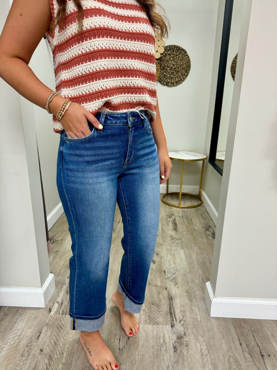 Mid Rise Crop Straight Cuffed Jeans