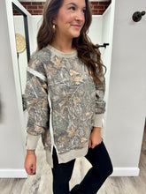 Load image into Gallery viewer, Camo Classic Crew Pullover