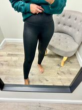 Load image into Gallery viewer, Foil Black Leggings