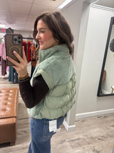 Load image into Gallery viewer, Jade Fur Vest