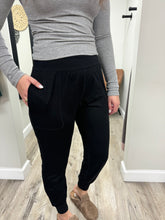 Load image into Gallery viewer, Quincy Butter Soft Joggers