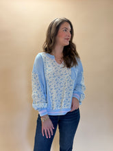 Load image into Gallery viewer, Pyper Floral Blue Pullover