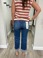 Load image into Gallery viewer, Mid Rise Crop Straight Cuffed Jeans