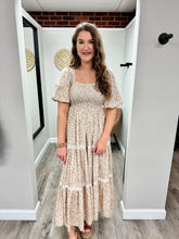 Load image into Gallery viewer, Lucy Natural Floral Dress