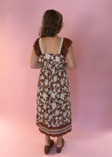 Load image into Gallery viewer, Reagan Rust Floral Midi Dress