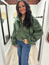 Load image into Gallery viewer, Arlow Quilted Puffer Jacket