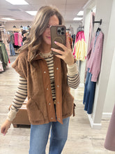 Load image into Gallery viewer, Hattie Brown Fur Vest