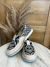 Load image into Gallery viewer, Aubrey Leopard Aztec Shoe