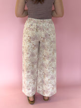 Load image into Gallery viewer, Emery Floral Wide Leg Pants