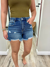 Load image into Gallery viewer, High Rise Side Slit Step Hem