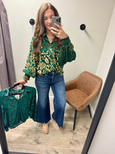 Load image into Gallery viewer, Raven Velvet Top