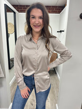 Load image into Gallery viewer, Brooke Satin Button Up Top