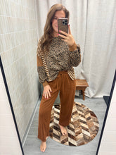 Load image into Gallery viewer, McKinlee Leopard Top