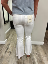 Load image into Gallery viewer, White Cropped Flare