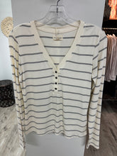 Load image into Gallery viewer, Solara Top