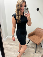 Load image into Gallery viewer, Lilah Black Dress