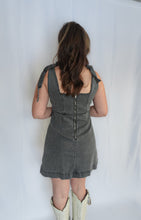 Load image into Gallery viewer, Ellie Black Washed Denim Dress