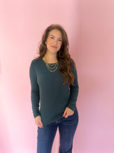 Load image into Gallery viewer, Alice Hunter Green Ribbed Top