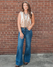 Load image into Gallery viewer, Maren Floral Vest
