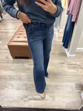 Load image into Gallery viewer, High Rise Wide Leg Slanted Pocket Jeans