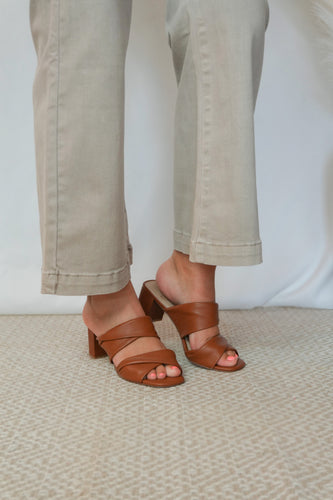Loralie 42 Gold Leather Heel