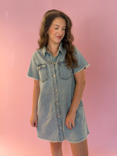 Load image into Gallery viewer, Taralyn Denim Button Up Dress