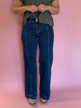 Load image into Gallery viewer, High Rise Orion Seam Wide Leg